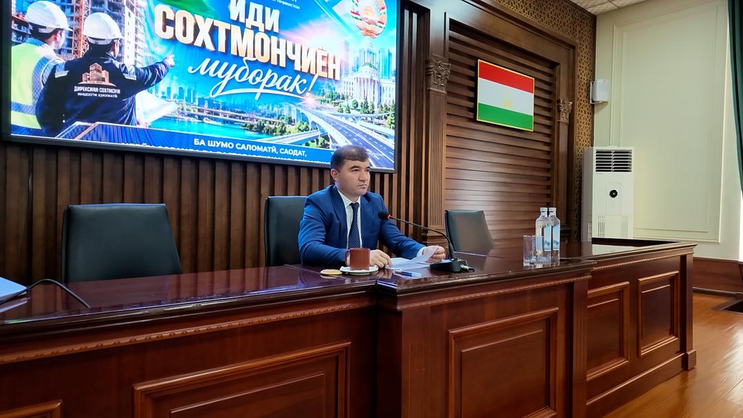 Муассисаи давлатии «Дирексияи сохтмони иншооти ҳукуматӣ»-и Дастгоҳи иҷроияи Президенти Ҷумҳурии Тоҷикистон бахшида ба Рӯзи касбии сохтмончиён ҳамоиши тантанавӣ баргузор гардид.